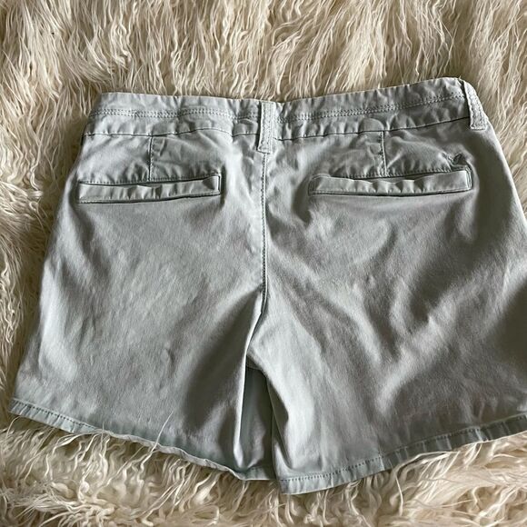 American Eagle Stretch Midi Shorts - Picture 5 of 6